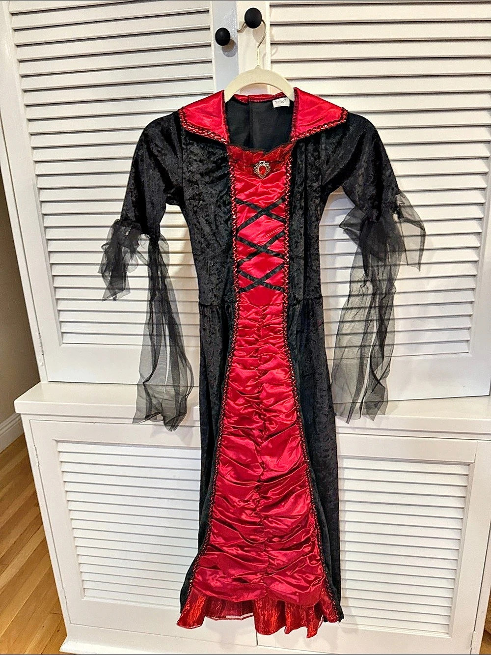 Spirit Royal Vampiress Halloween Costume Girls Large 12-14